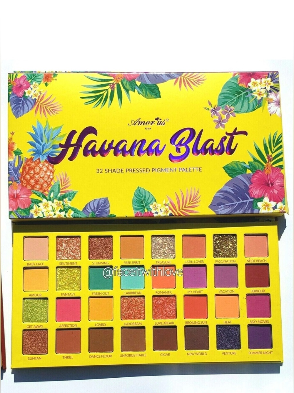 Amor us Havana Blast Eyeshadow Palette - 32 Pressed Pigmented Colors